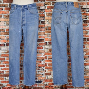 Vintage Men&#39;s 90s Light Wash LEVI&#39;S 501 Button Fly Denim USA Made Jeans - 33 X 30