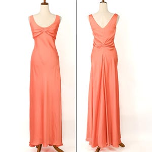 Vintage 90s Salmon Polyester CACHET Pleated Back Sleeveless A-line Maxi Down - 10
