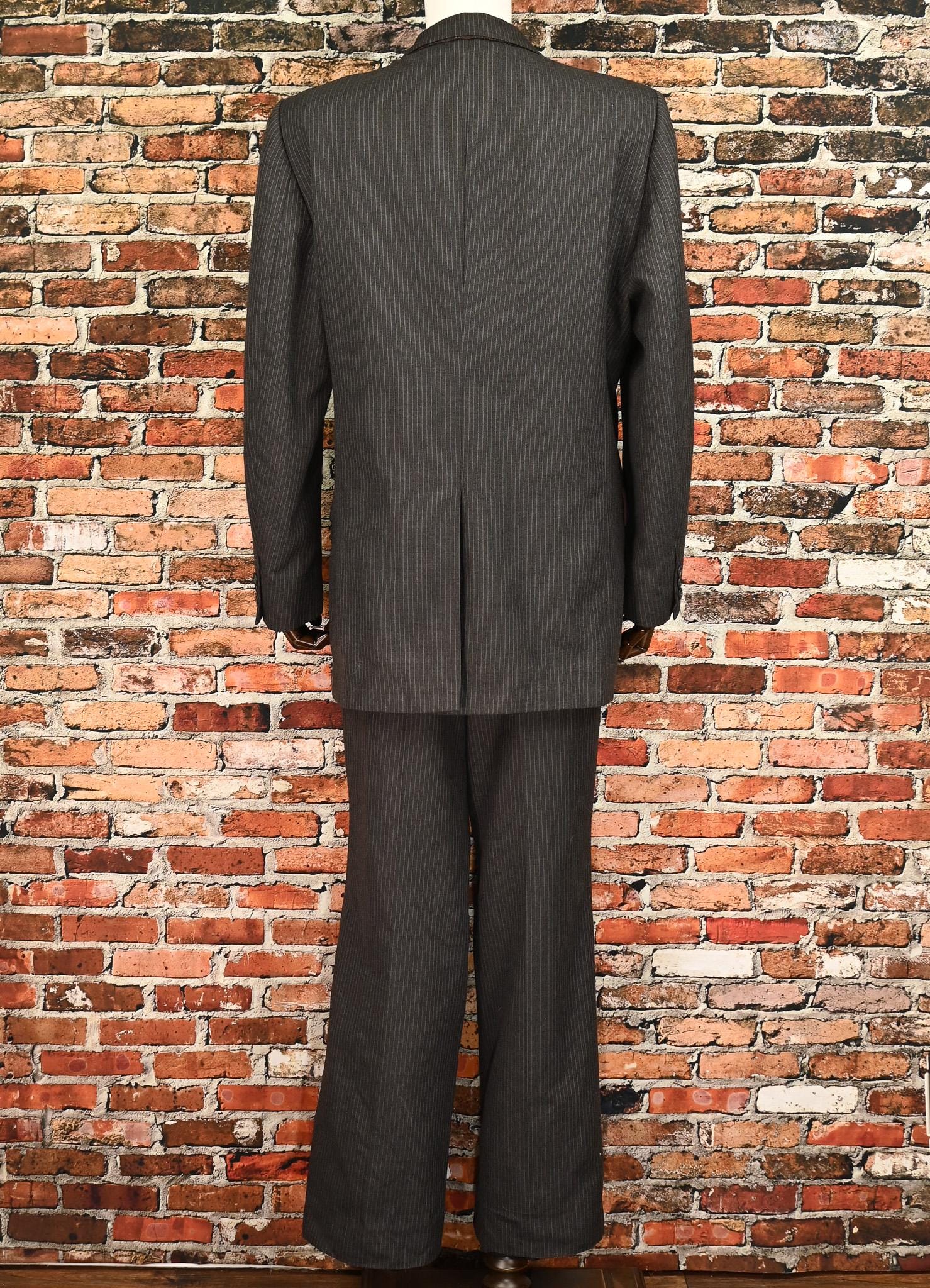Vintage Men's 90s/2000s Grey Pinstripe 2pc Suit - Etsy