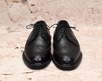 Florsheim Royal Imperial Vintage Black Leather Wingtip  display picture 3