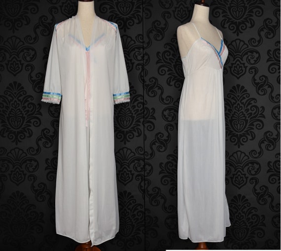 Vintage 2 Pc 70s White Nylon Ribbon Accent Nightg… - image 1