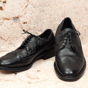 RARE Vintage Men&#39;s Black GUARDSMAN Leather Brogue Wingtip Oxford Dress Shoes - 11 D