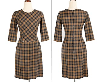 Vintage 60s Brown & Black Plaid L'AIGLON Bronze Tone Buttons Half Sleeve Shift Dress