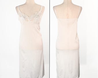 Vintage Y2K White Nylon Lace VASSARETTE Full Slip Dress - 40