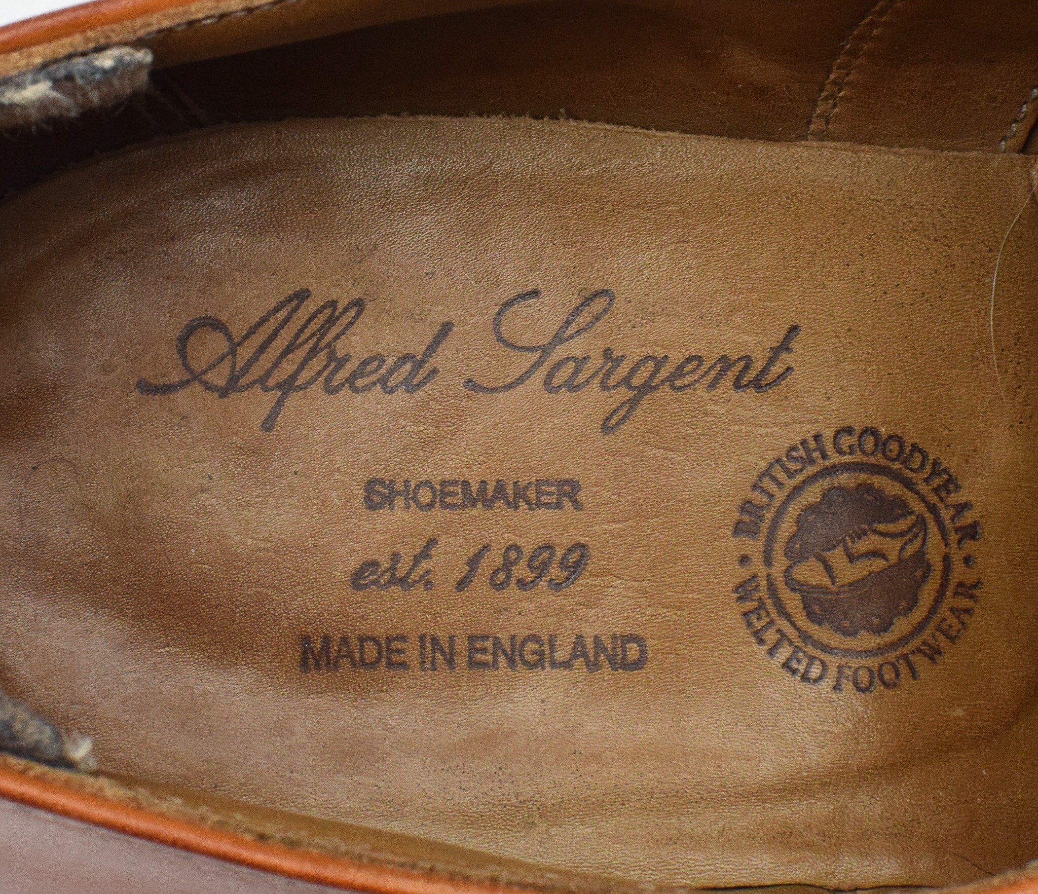 Alfred sargent ブラウンMADE IN ENGLAND Vintage Men's Alfred Sargent Brown Bush Brogue Cap Toe