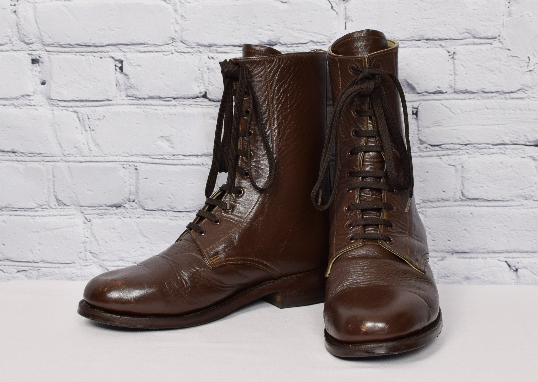 Vintage Men's 1917-1918 WWI S.B. Foot Tanning Co. Brown