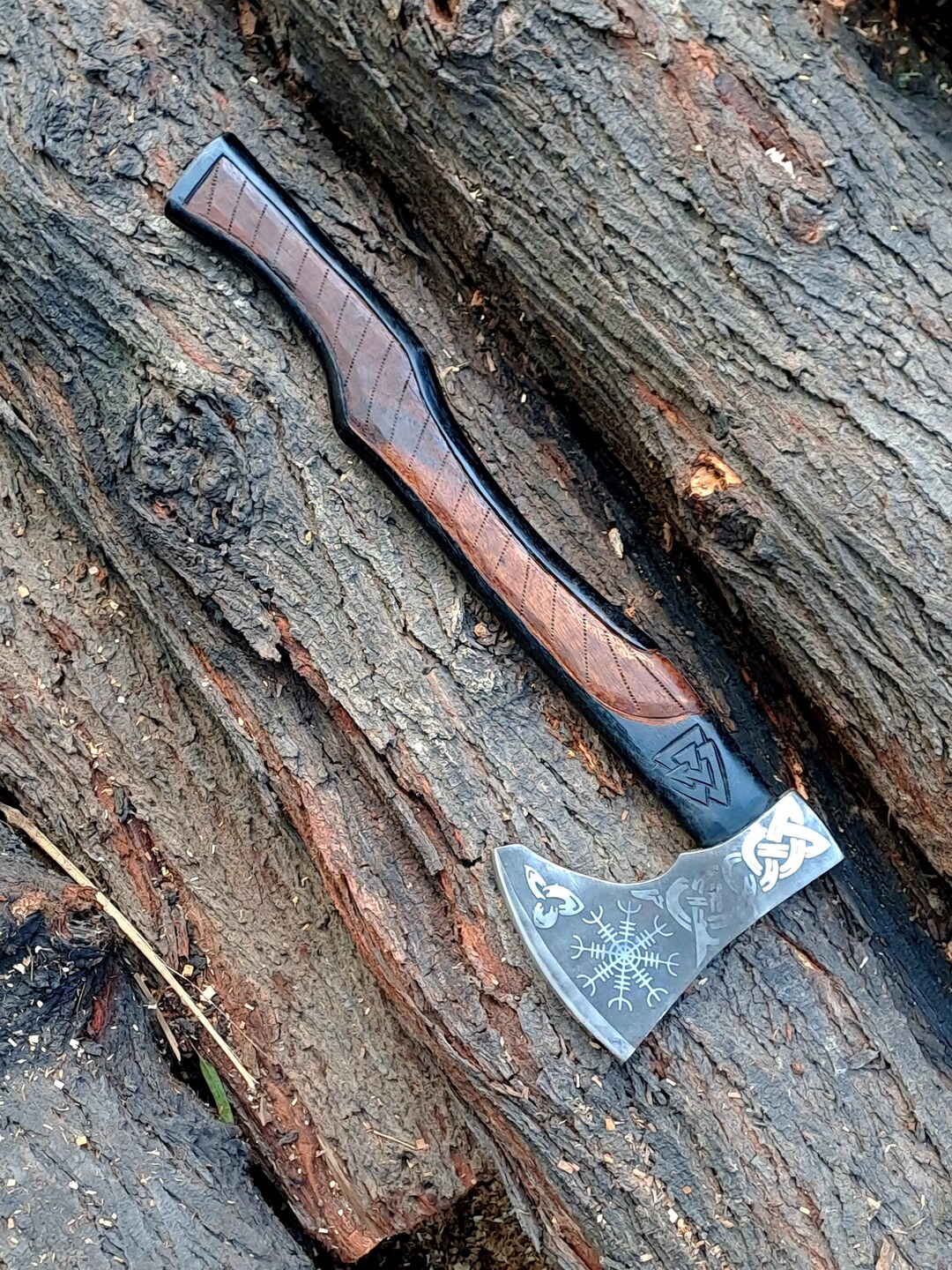 Hache viking de Ragnar, Suède / Danemark, IX è siècle (605) - Haches et Hallebardes - Europe médiévale s. VI-XV