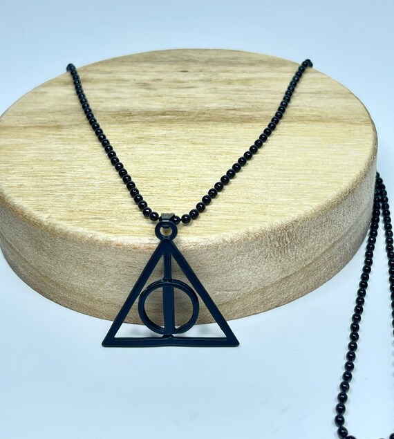 Black triangle sale necklace