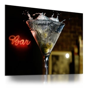 Martini Wall Art - Bar Wall Decor For Dining Room Kitchen Home Bar - On Aluminum Metal Displaying Professional Gallery Design Detail
