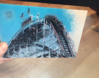 Coney Island CYCLONE Roller Coaster Lenticular Animating Post Card