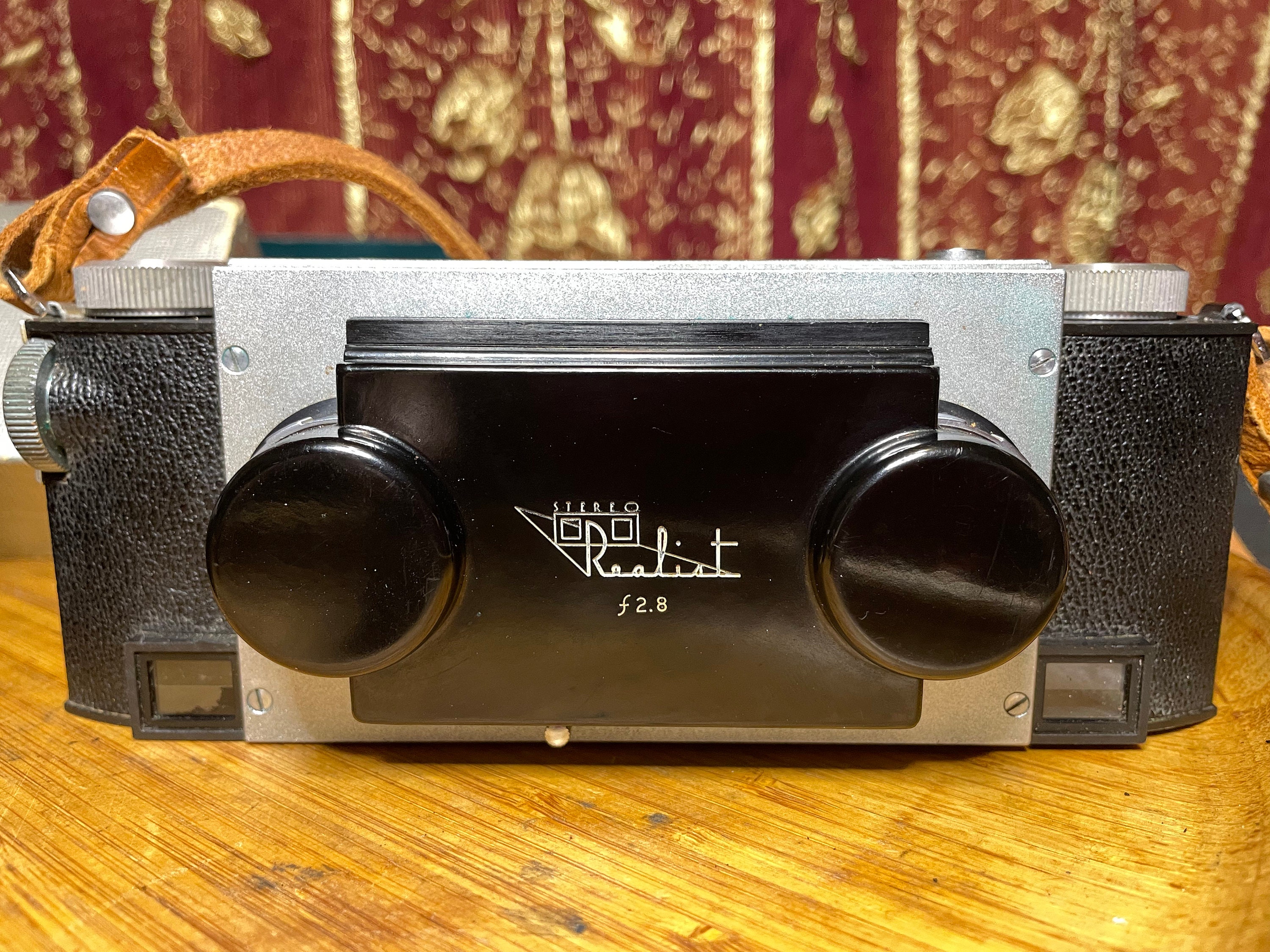 数量限定SALE STEREO Realist F2.8 Complete Stereo Slide Outfit,35mm Camera フィルムカメラ