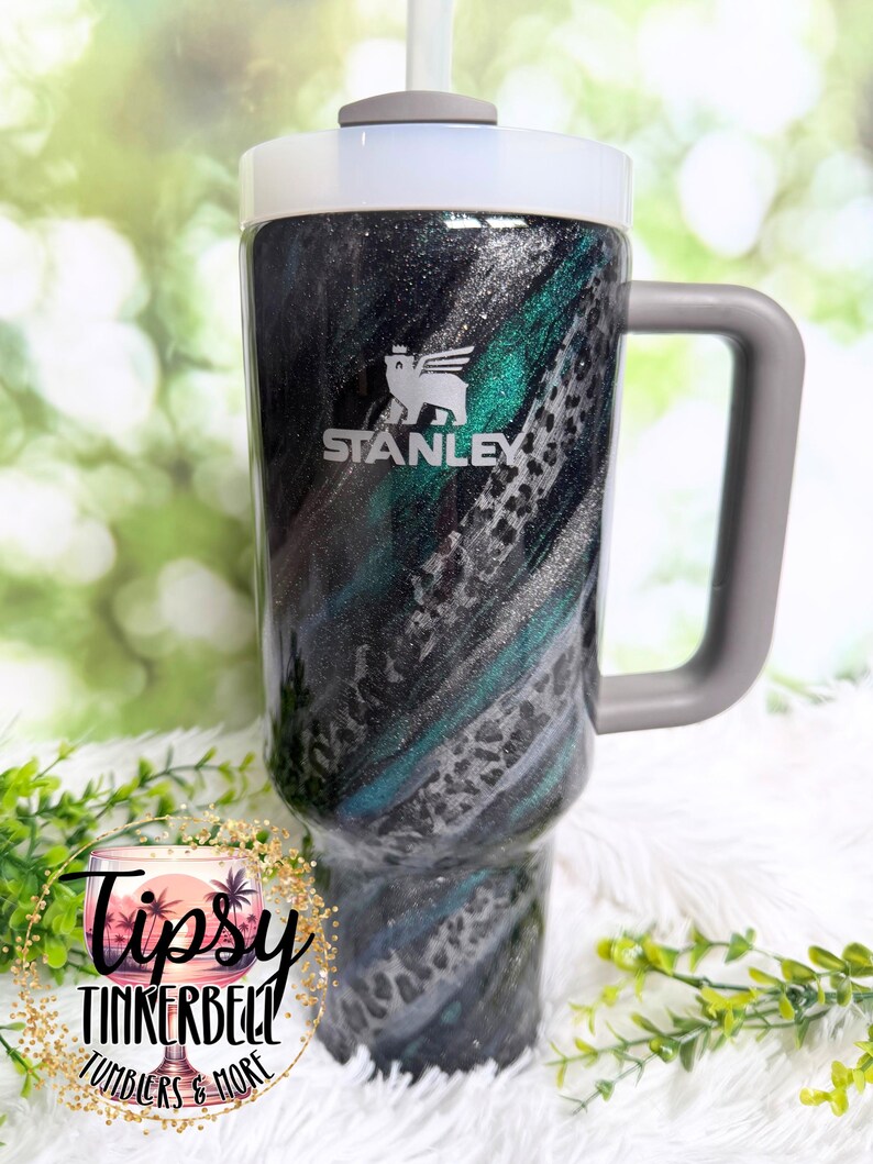 RTS Stanley Quencher 40 oz Leopard Print, Mica Swirl, and Glitter Tumbler bild 6