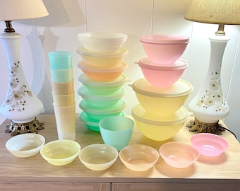 Vintage 50s -60s Pastel Tupperware Cereal Bowls Cups Storage Retro Kitchen Kitschy Orlando USA CHOICE Pink Jadeite Blue Yellow Green white