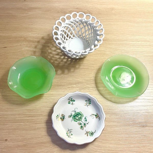 Vintage 40s -50s Jadeite & Porcelain Trinket Dishes / Butter Pats / Spoon Rests Budapest Italy USA Collectable Jewelry Kitsch CHOICE