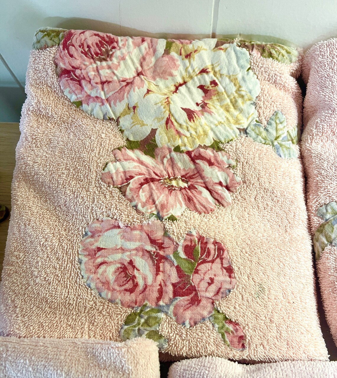 Vintage 70s / 80s Pink Floral Bath Towels Made in the USA - Etsy