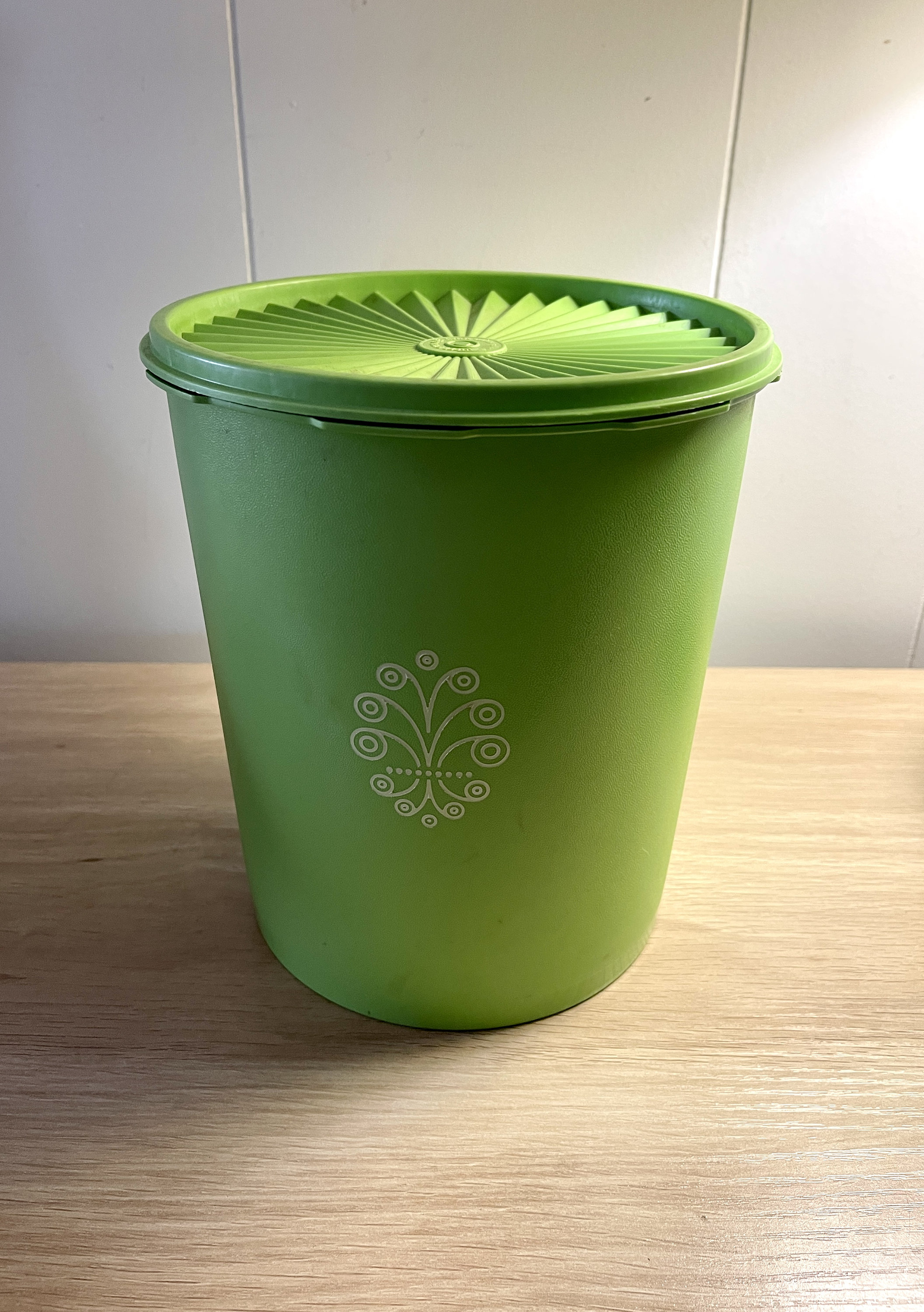 Vintage 1970s Lime Green Servalier Tupperware Canister Set of 4 Retro