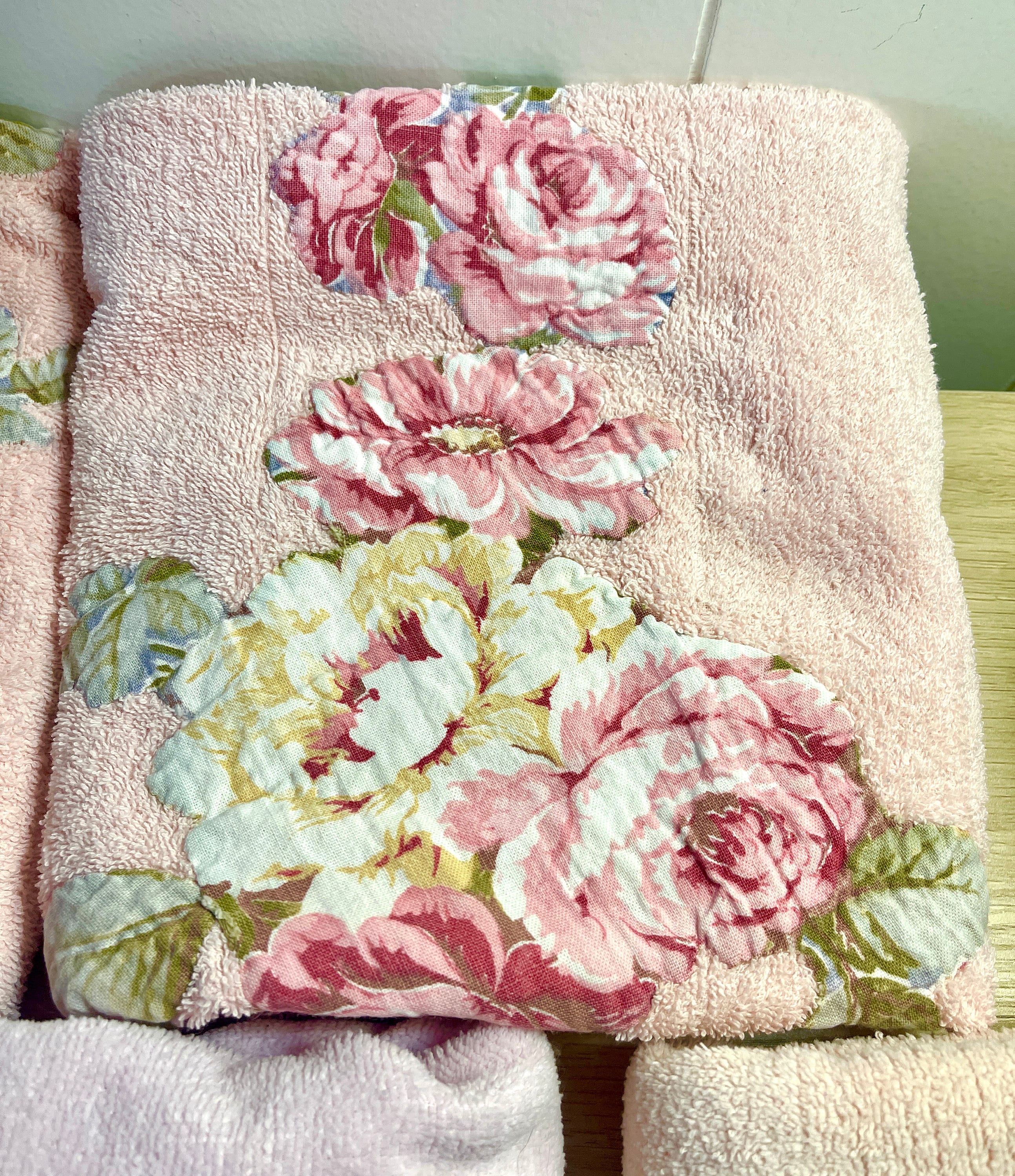 Vintage 70s / 80s Pink Floral Bath Towels Made in the USA Etsy