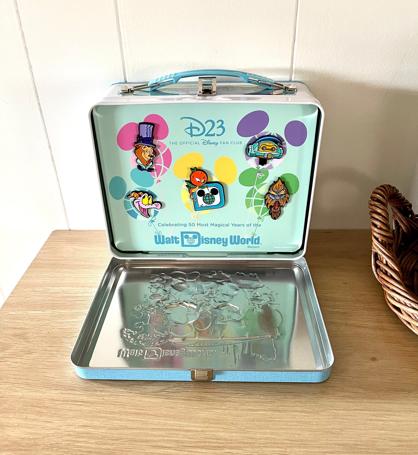 Walt Disney World 50 Years D23 Metal Lunchbox and Pin Set Official Fan