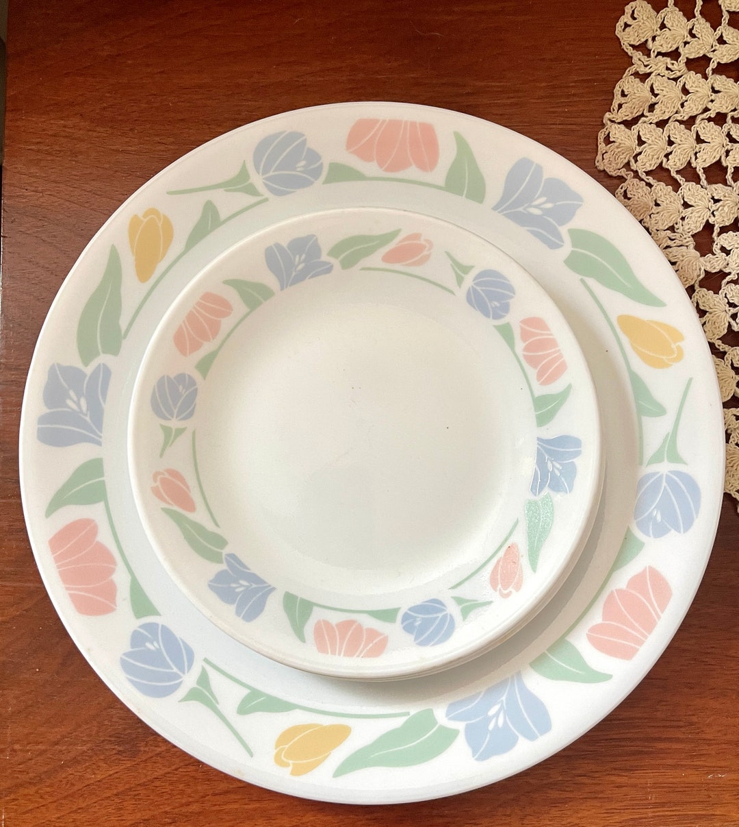 Vintage 80s Corelle Friendship Pattern Plates Dishes Retro Corning USA