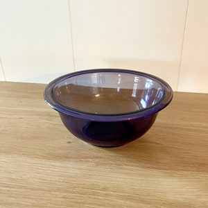 RARE Vintage 1980s Purple Amethyst Pyrex Mixing Nesting Bowl 322 1L 7 Retro Kitschy Kitchen image 1