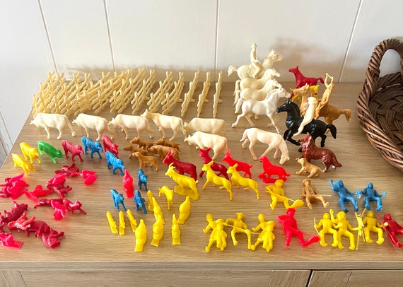 Vintage plastic best sale farm animals