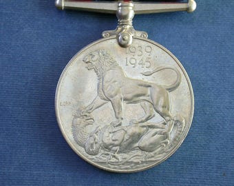 ヴィクトリア十字章軍事戦争勲章英国レプリカ、軍事功績、軍事賞