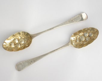 Matching Large Georgian Silver Berry Spoons – Peter & William Bateman