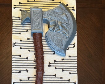 Cosplay Viking Battle Axe
