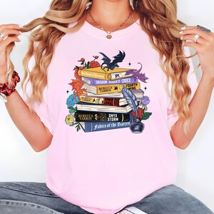 Dragon rider aesthetic book lover graphic tee