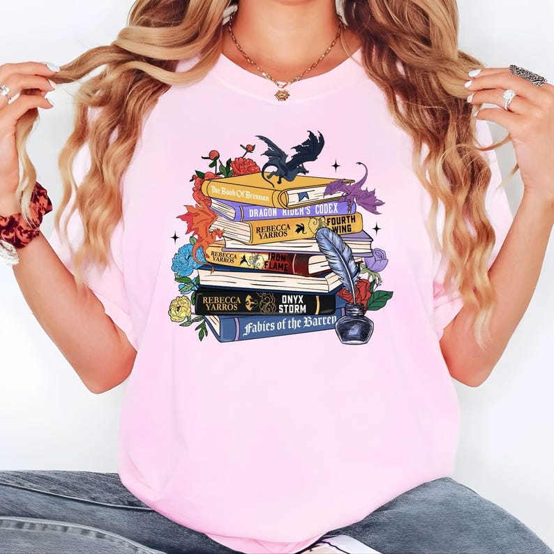 Dragon rider aesthetic book lover graphic tee