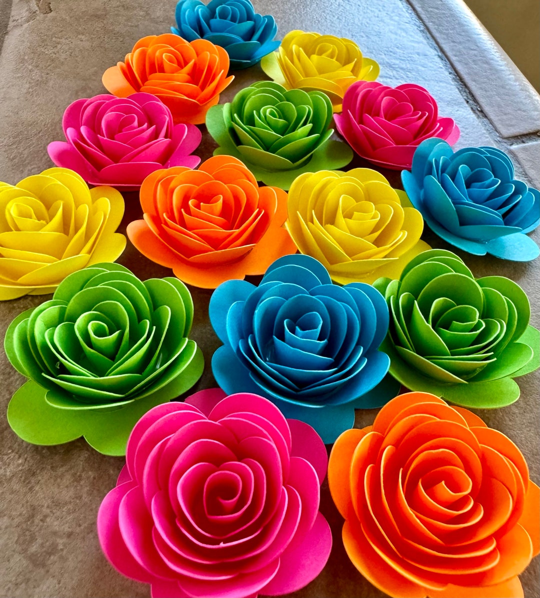 Mini Rolle Paper Roses 15pk Neon Rolled Paper Roses 1