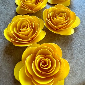 1.5" inch Yellow Rolled Paper Roses