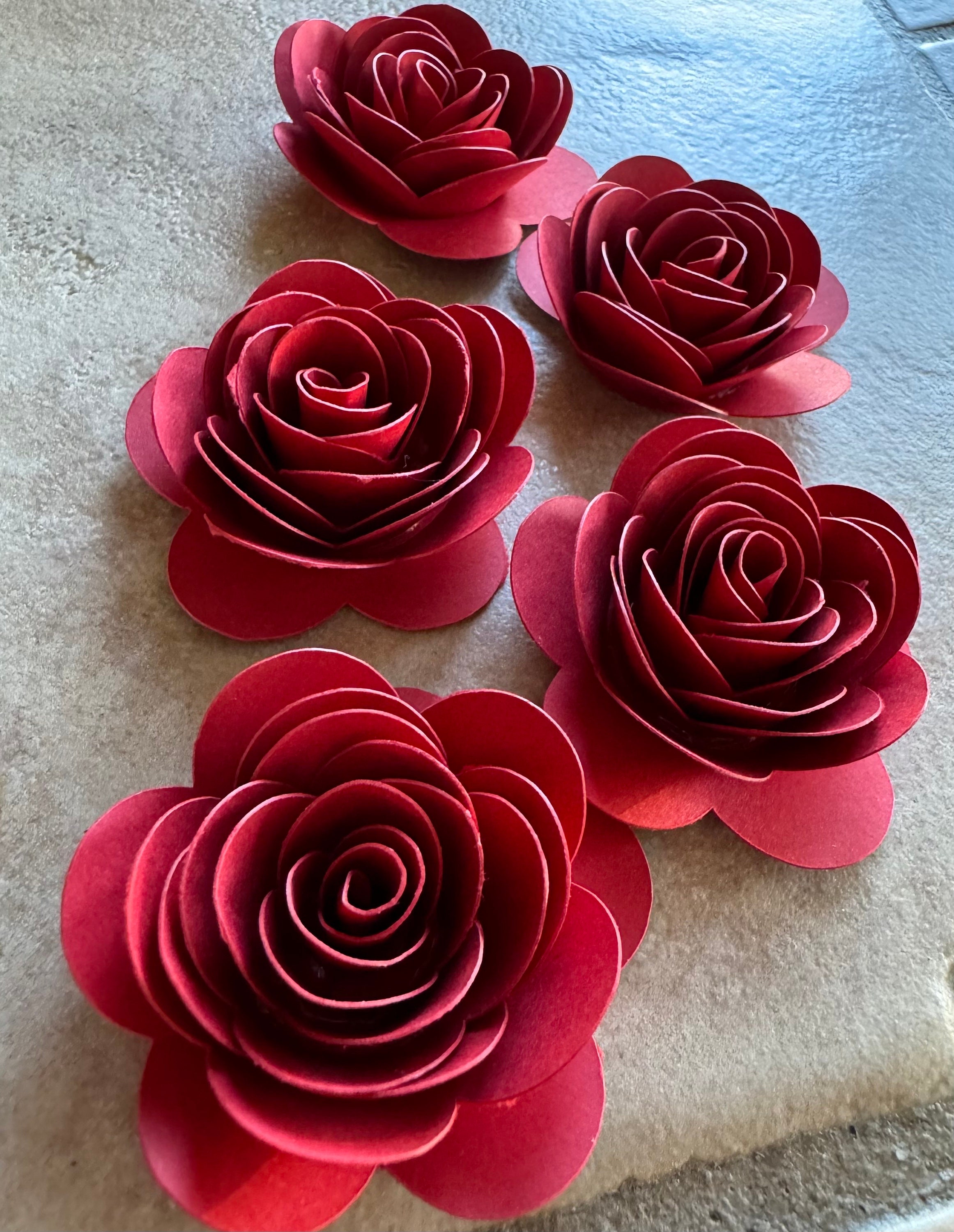 100 Red Roses Paper 1.5