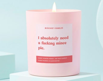 Divertida vela navideña de cera de soja con diseño de pastel de carne picada: "Necesito un pastel de carne picada para rellenar el calcetín".