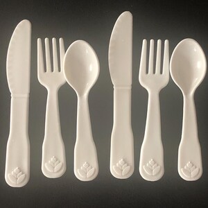 Vintage Fisher Price Fun With Food flatware - 2 knives 2 forks 2 spoons