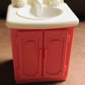 Fisher Price Loving Family Dollhouse bathroom sink