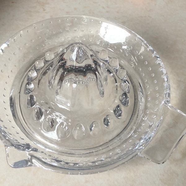 Glass citrus juicer / reamer (with hob knob detail)