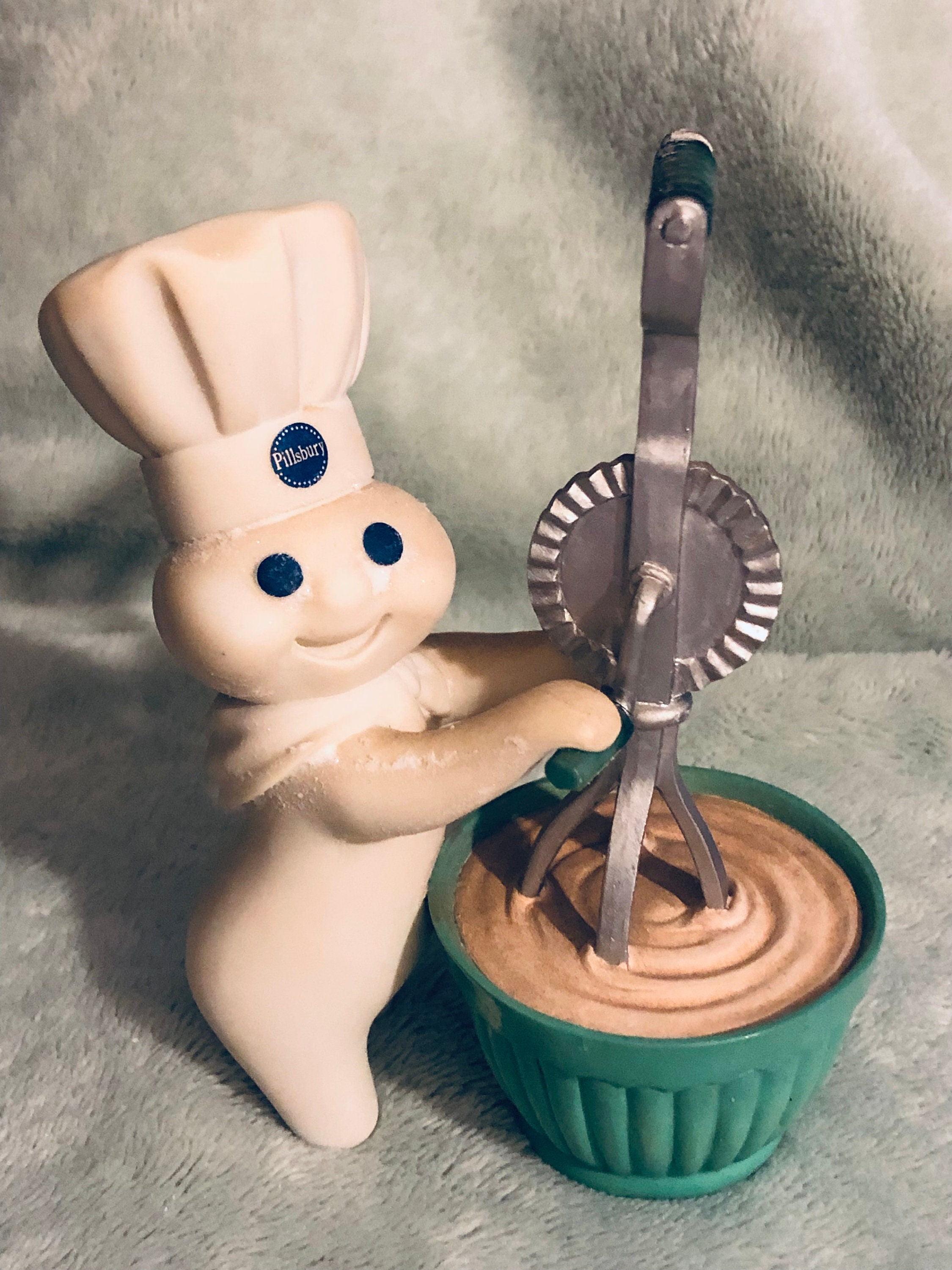 Pillsbury Doughboy ドゥボーイ 磁器製フィギュア 中国 - メルカリ
