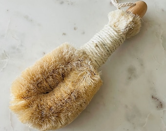Vegan Sisal Dry Brush: Exfoliating Body Care