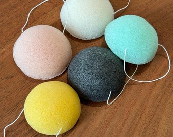 Organic Konjac Facial Sponge: Biodegradable Cleansing Exfoliator