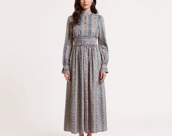 Vintage 1970s Prairie Peasant Pastel Prairie Dress