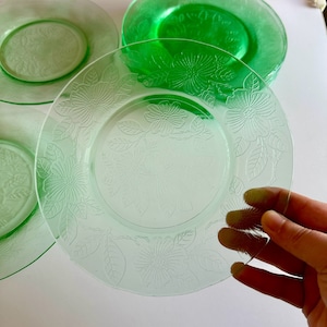 Vintage Floral Etched Uranium Glass Salad Dessert Plate