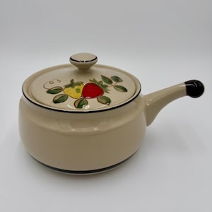 Rare Vintage 1970&#39;s Hand Decorated Japanese Strawberry Stoneware Round Lidded Casserole Pot