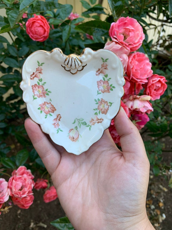 Vintage Pink Heart Shape Floral Gold Gilt Trinket 