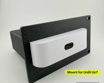 Half Rack Server Mount for UniFi UX7 | 2U Sturdy ventilated Bracket | Left or Right Configuration