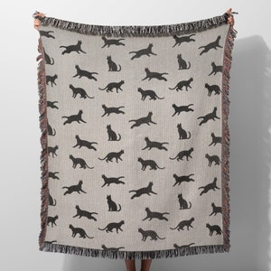 Black Cat Throw Blanket | Cat lover gift, black cat blanket, cat pattern woven blanket, cat decor, cat pattern bed spread,