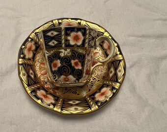 Royal Crown Derby 2451 Teacup & Saucer