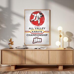 Póster de la película Cobra Kai Karate Kid: Impresión artística retro para decoración del hogar con LaRusso Lawrence (All Valley) imagen 1