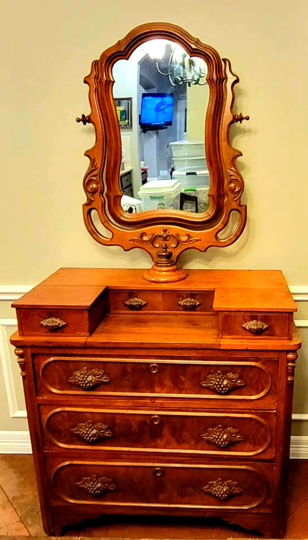 Antique Dresser Solid Walnut Wood Chest of Drawers Nightstand Furniture