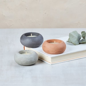 Tealight holder and small jewelry box available in many colors. Concrete tea light candle stand with lid. Tiny organizer. Cement container.